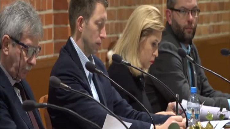 08_06_magazyn_ustecki.mp4