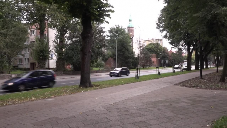 sr_-pijani_na_drodze.mp4