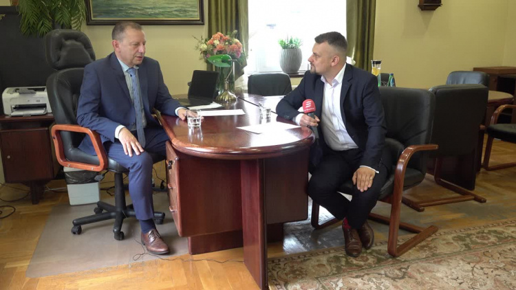 10-07-jacek-maniszewski-rozmowa-dnia.mp4