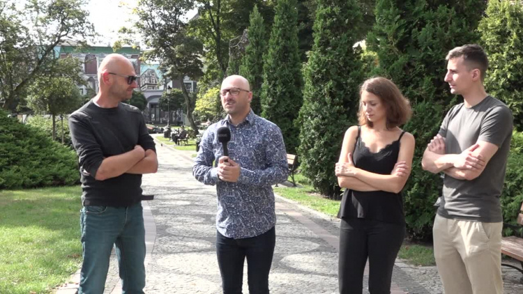 13-08-redakcja-felizajob-cz2.mp4