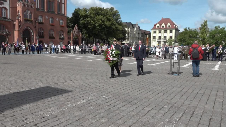 sr-obchody-wybuchu-wojny.mp4