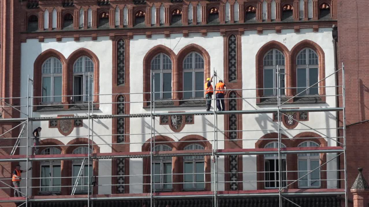 sr-remonr-ratusza-cd-flesz.mp4