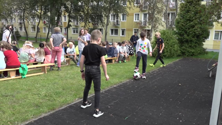 sr-dzien-kropki-w-sto.mp4