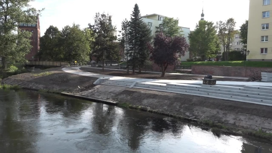 sr-monitoring-bulwarow.mp4