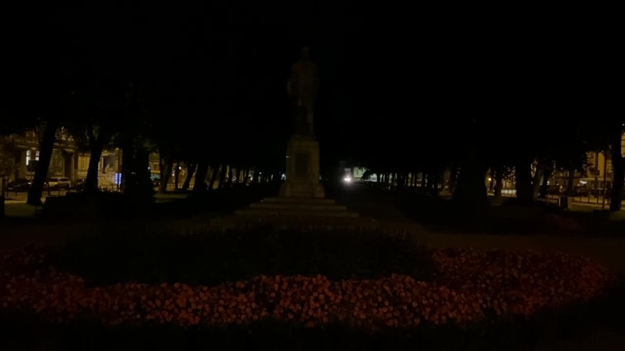 sr-ciemno-na-sienkiewicza.mp4