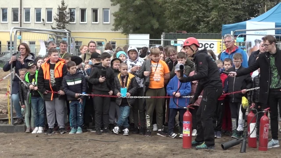 sr-bezpiecznie-wroc-z-pracy-flesz.mp4