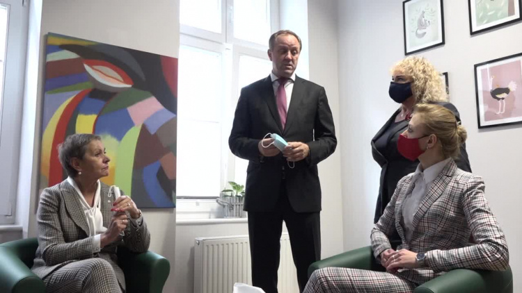 06-10-obserwator.mp4