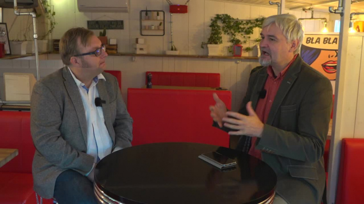 08-10-redakcja-milk-cz1.mp4