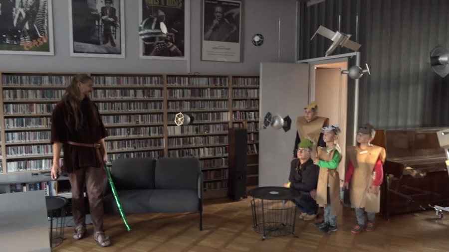 wt-gwiezdne-wojny-w-bibliotece.mp4