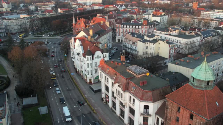 sr-ciasne-miasto.mp4