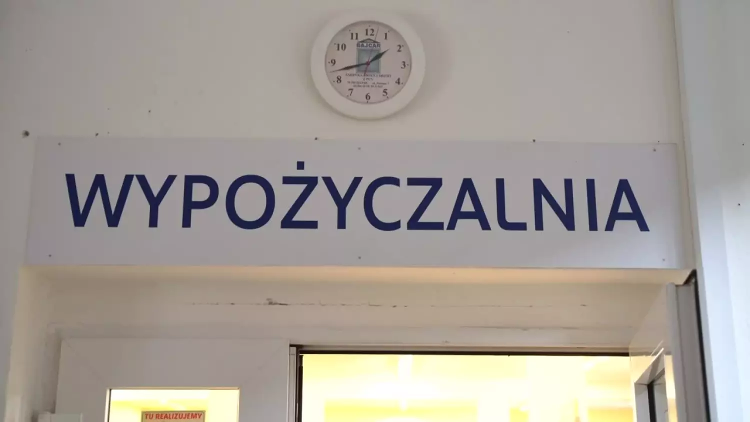 pt-zadluzonyw-bibliotece.mp4