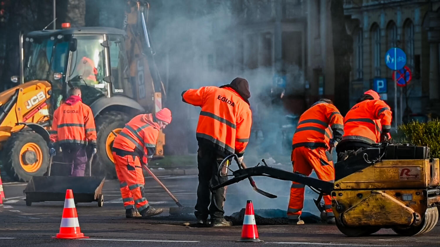 sr-latanie-dziur.mp4