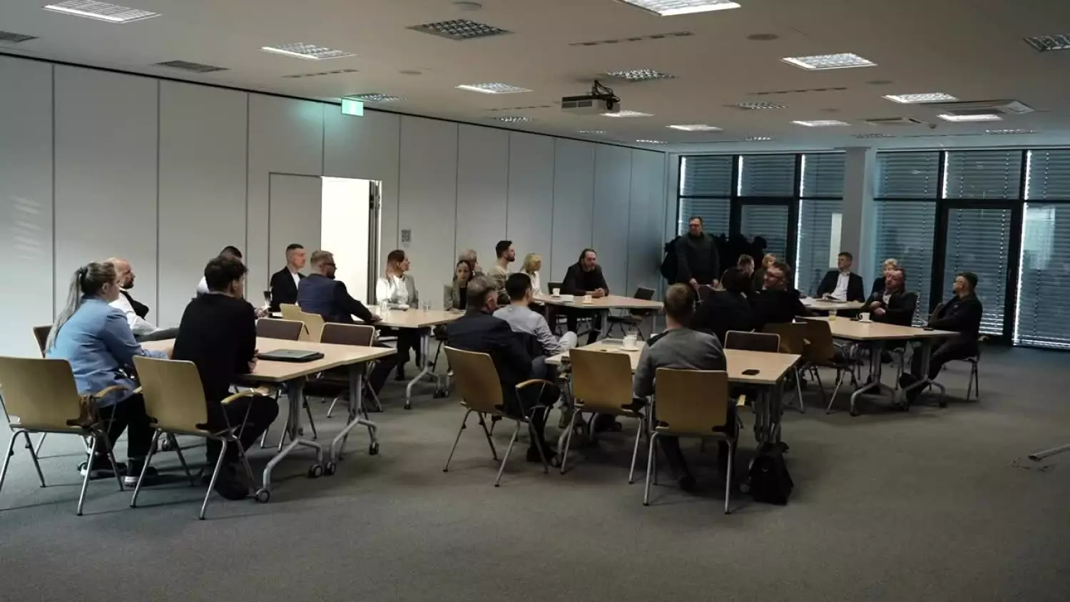 czw-ai-w-biznesie.mp4