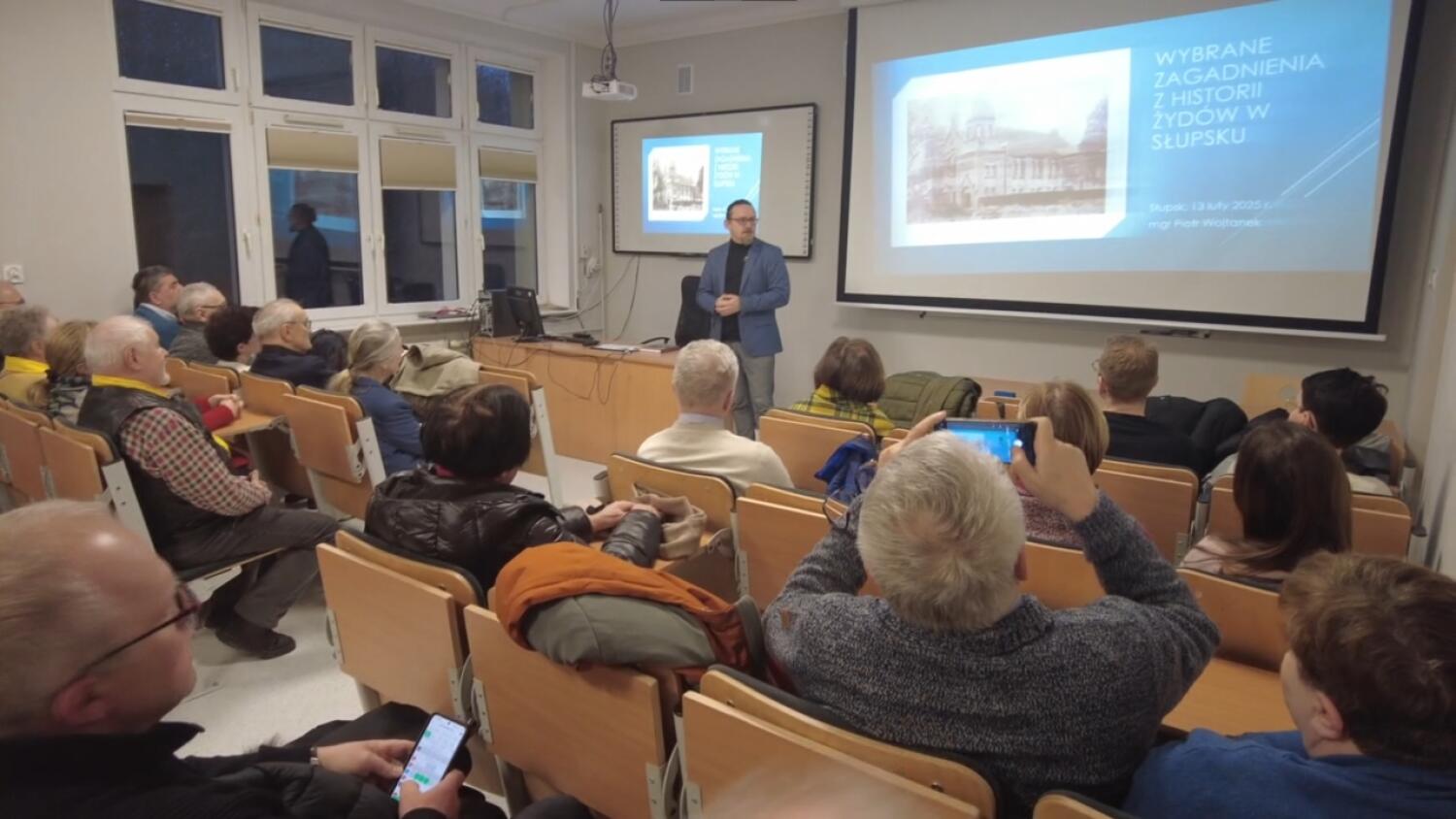 czw-historyczny-czwartek.mp4