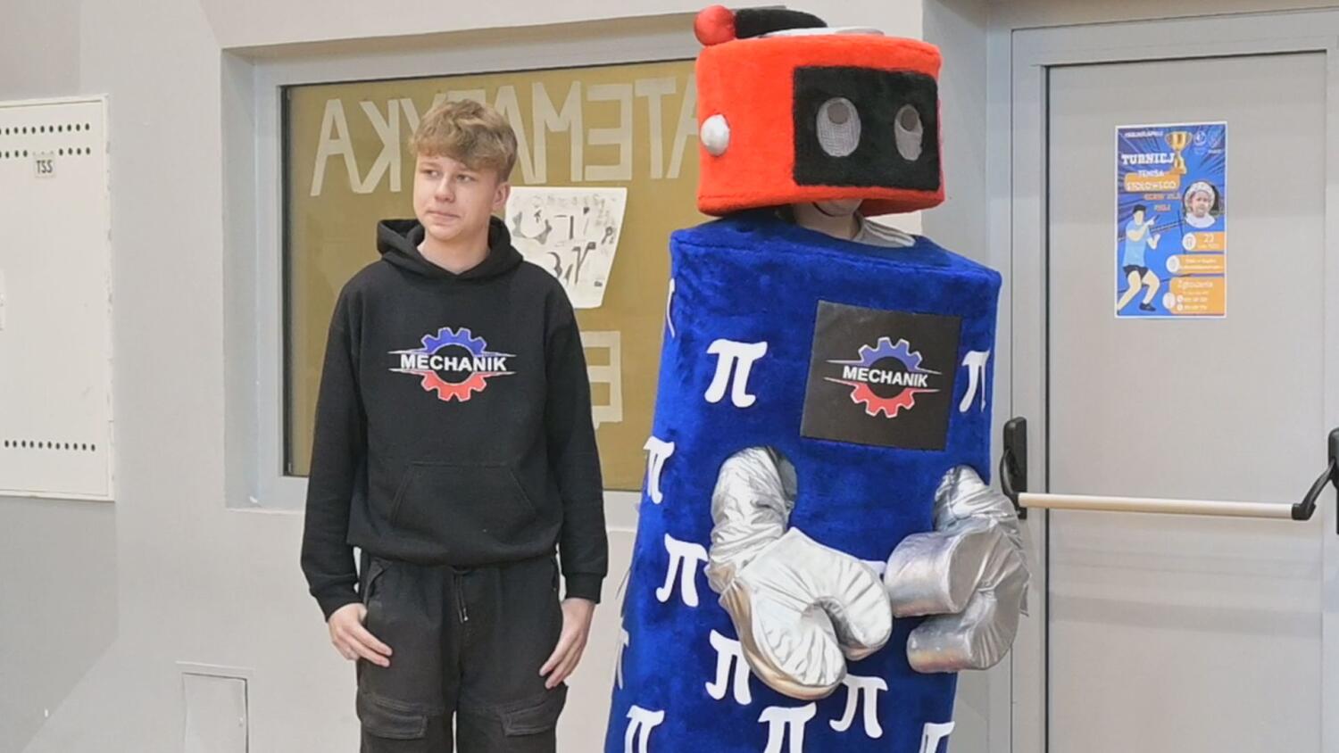 sr-baw-sie-z-liczba-pi.mp4