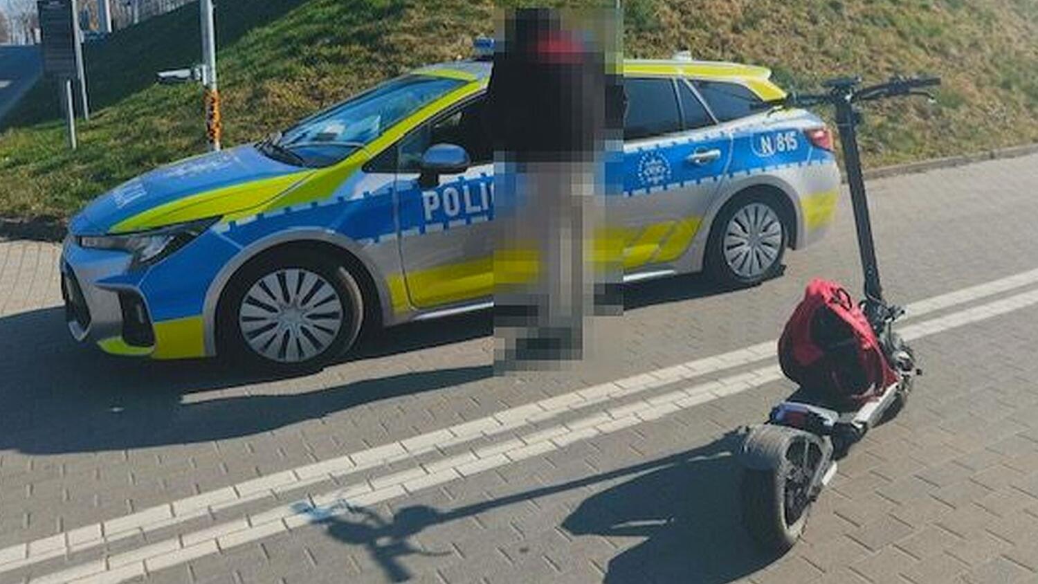 sr-pirat-na-hulajnodze.mp4