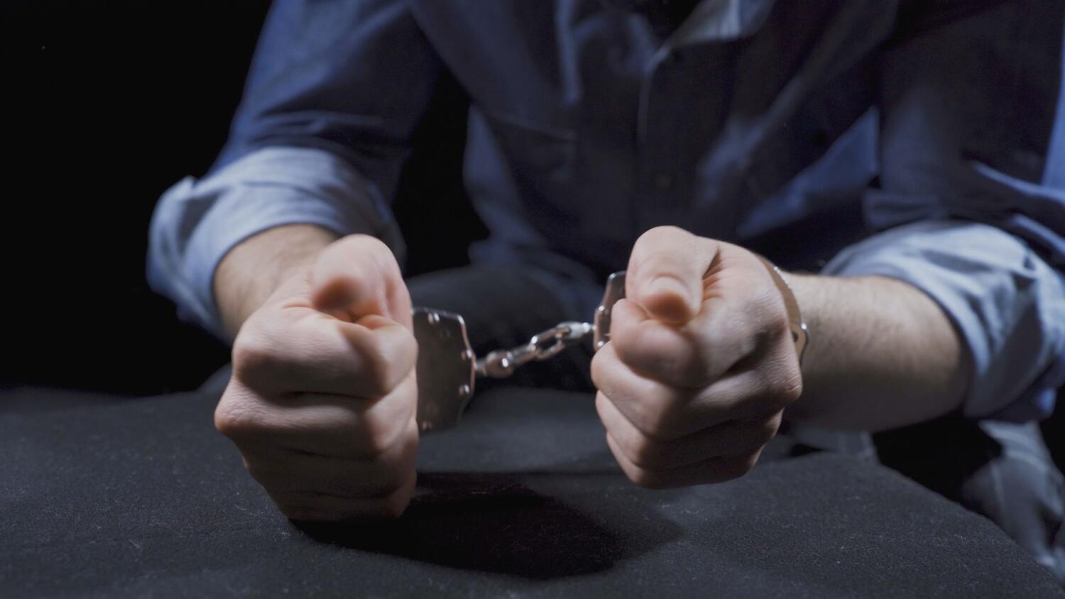 wt-wszedl-po-perfumy-wyjdzie-za10-lat-brutalny-atak-w-drogerii.mp4