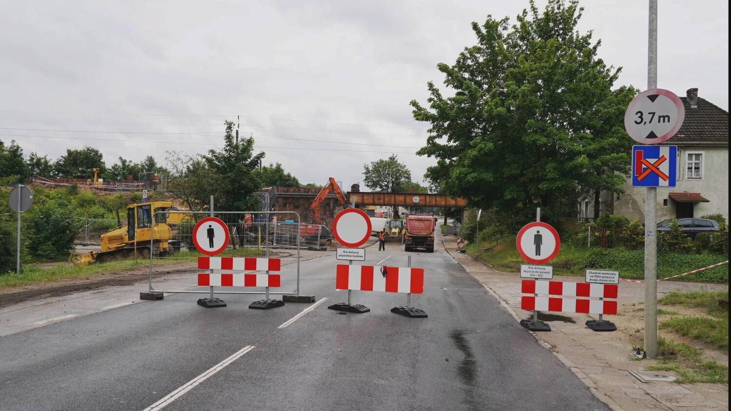 czw-wiadukt-zamkniety.mp4