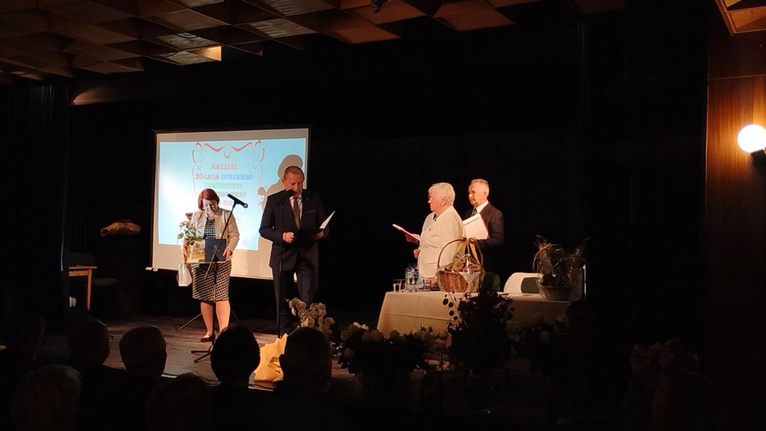 wt-zyj-kolorowo-z-utw.mp4