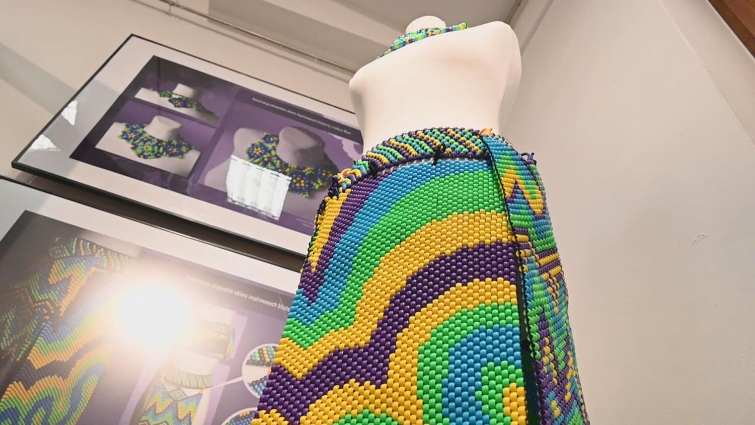 wt-dyplom-na-wystawie.mp4