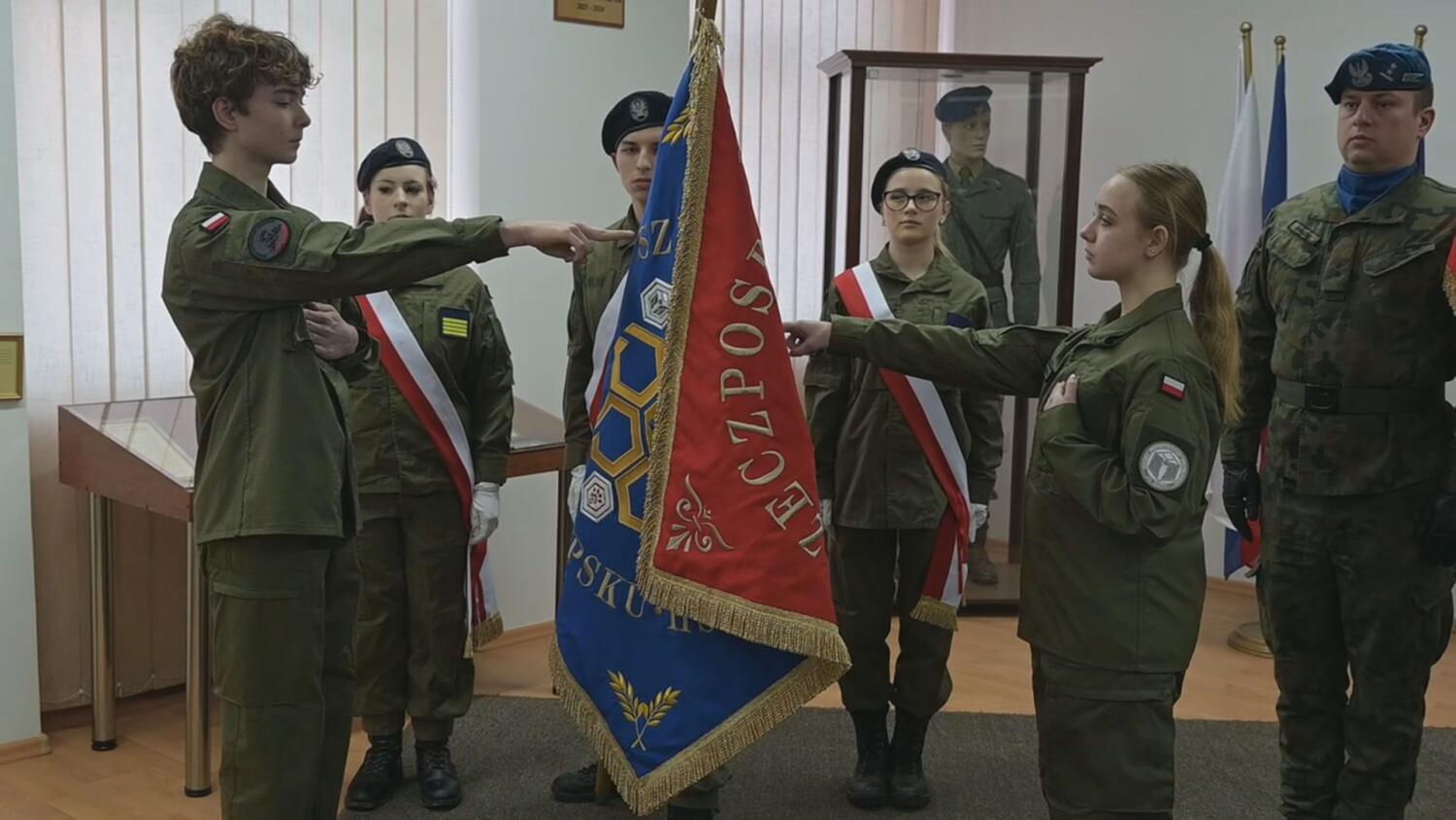 sr-kadeci-slubowali.mp4