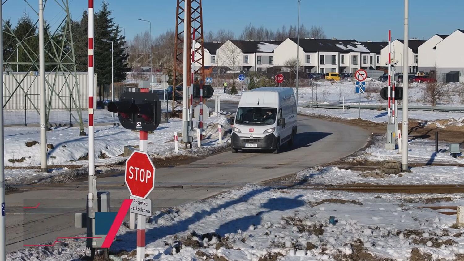 czw-zamkna-przejazd-w-kobylnicy.mp4