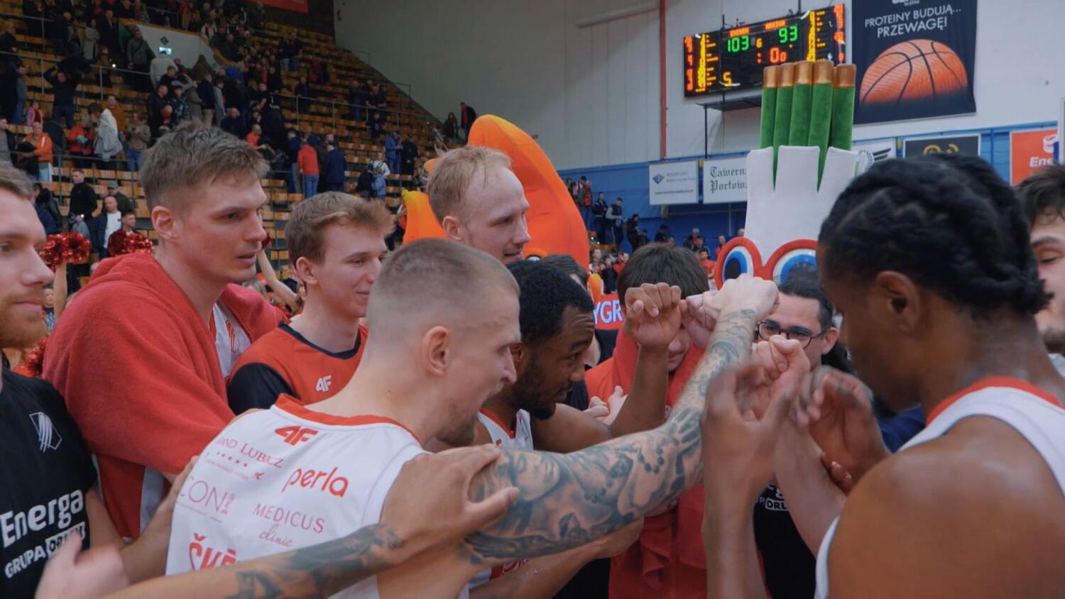 wt-skruszone-pierniki.mp4