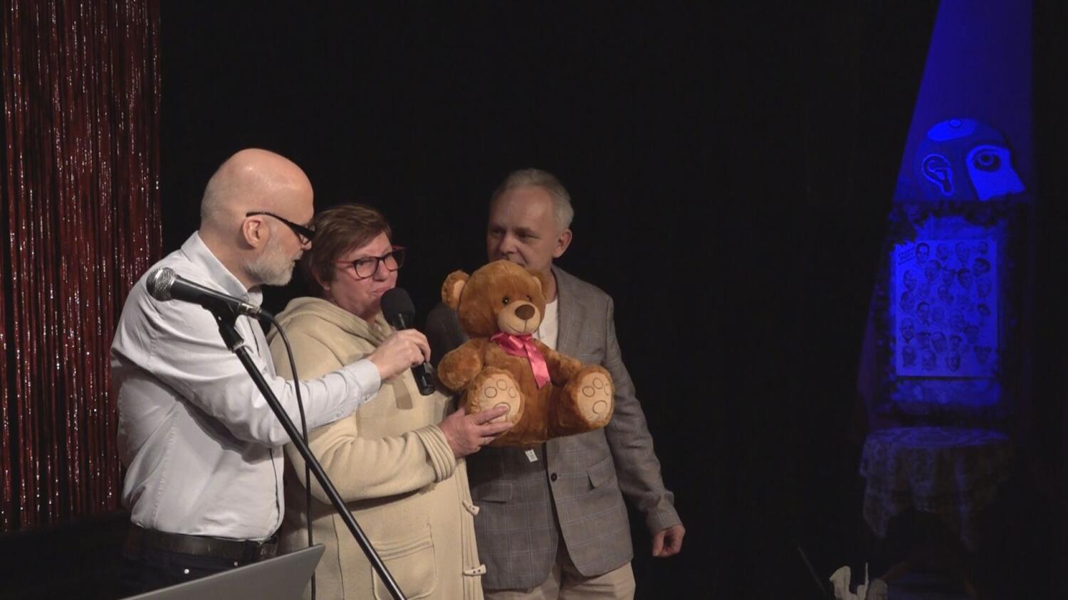 sr-zebrali-2-tysiace-zl.mp4